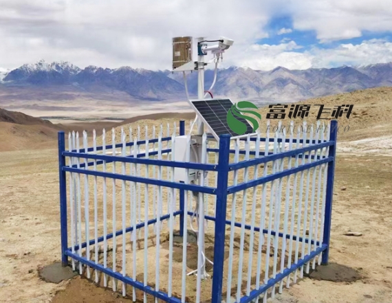 新疆沙漠北斗氣象站